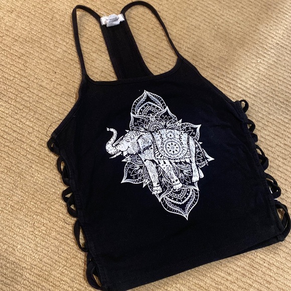 4/$10✨ elephant mandala tank top - Picture 1 of 2